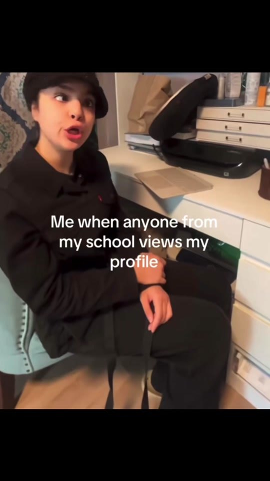 Boo Trend (TikTok Cross-Eyed Boo Prank)